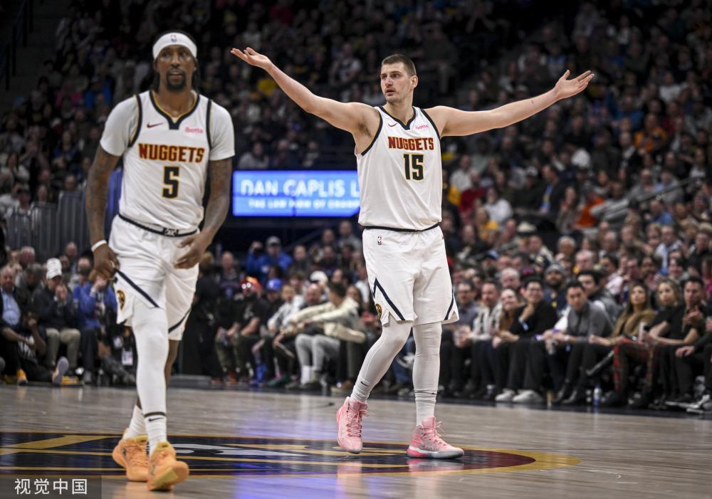 纳的埃米利 纳的埃米利