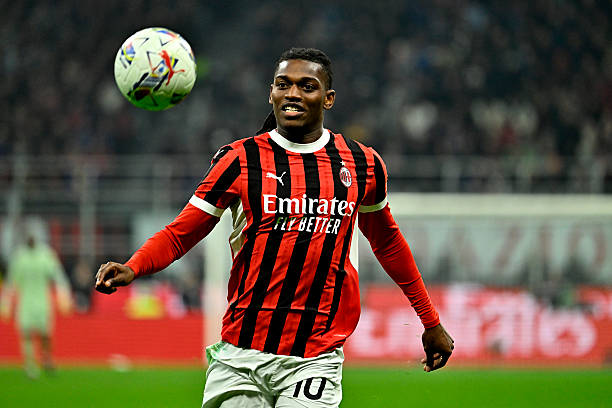 以艾梅比尔 以艾梅比尔