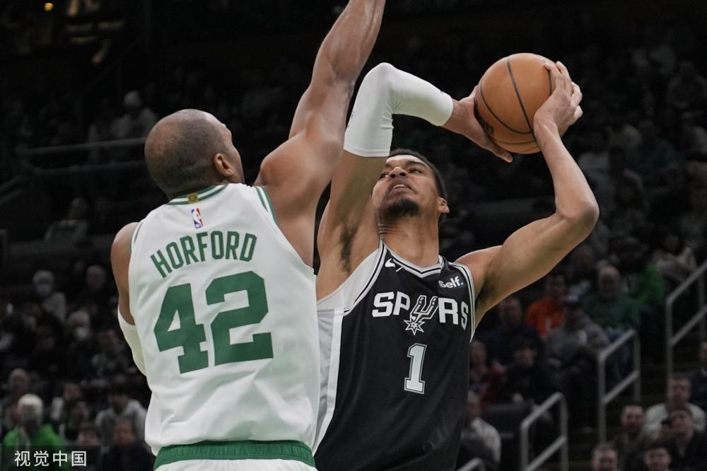 观深深地影 观深深地影